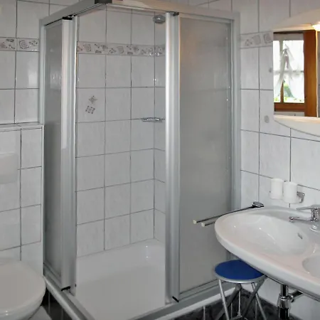 Haus Ponyhof 220w *
